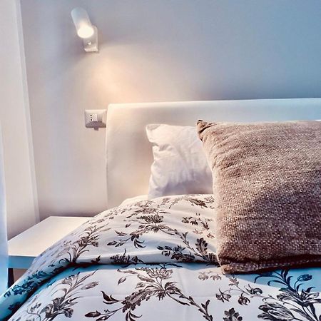 Finella Charming Rooms Барі Екстер'єр фото