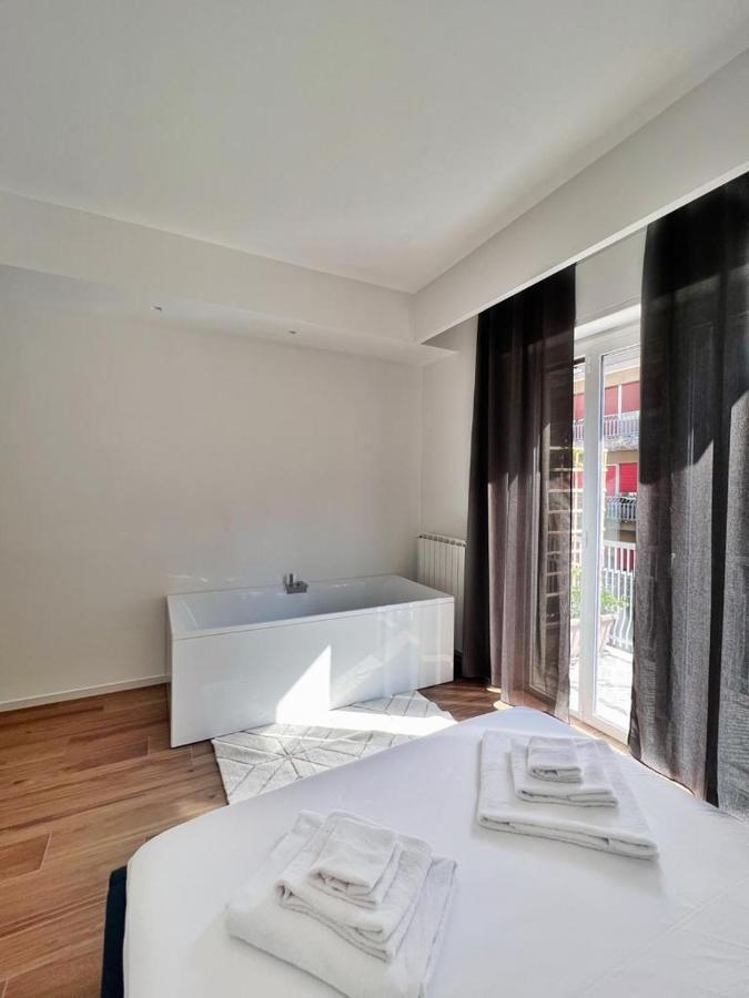 Finella Charming Rooms Барі Екстер'єр фото
