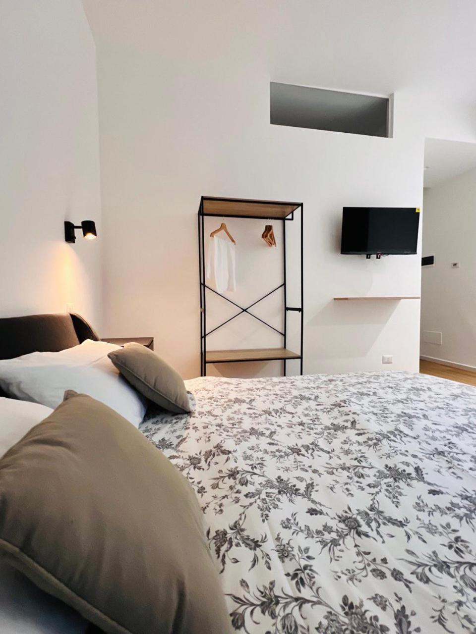 Finella Charming Rooms Барі Екстер'єр фото