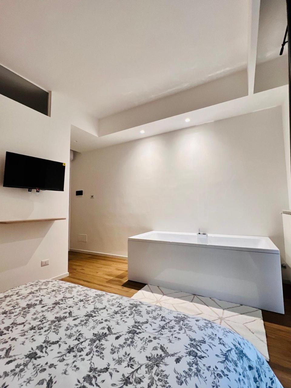 Finella Charming Rooms Барі Екстер'єр фото